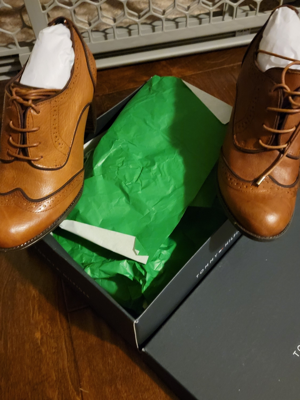 NWT Never Worn. Tommy Hilfiger Women's Tan Leather Wingtip Oxford With Heels
